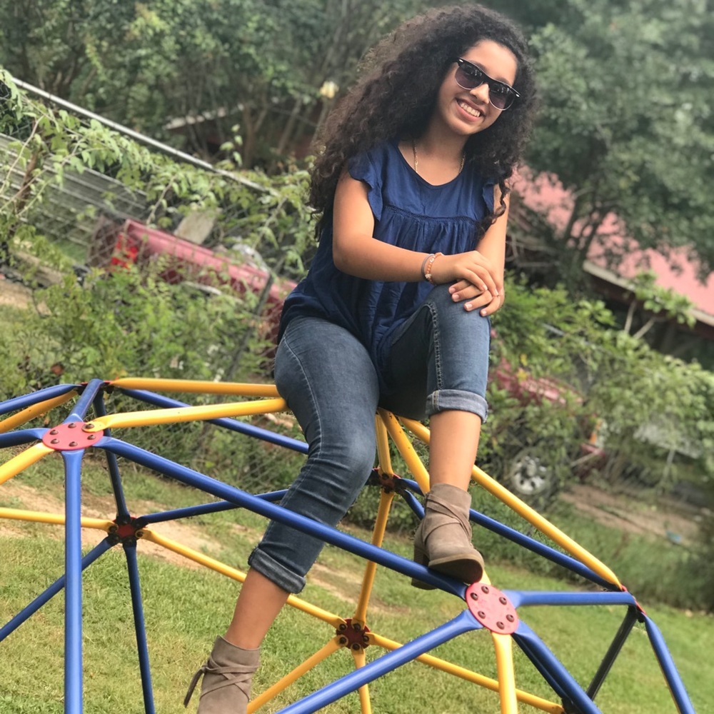 Meet your Posher, Sulamita